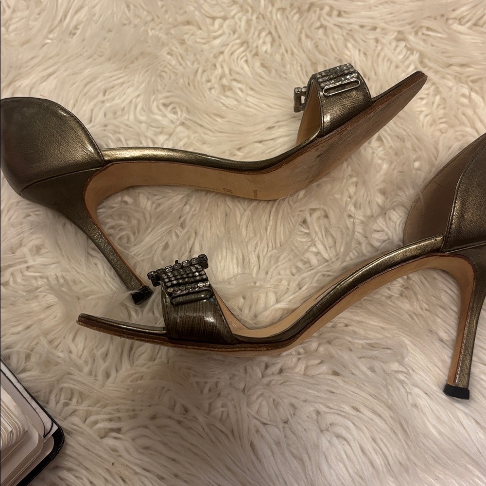 Gorgeous Manolo Blahnik peep toe heels 👠💃🏻 - Picture 10 of 12